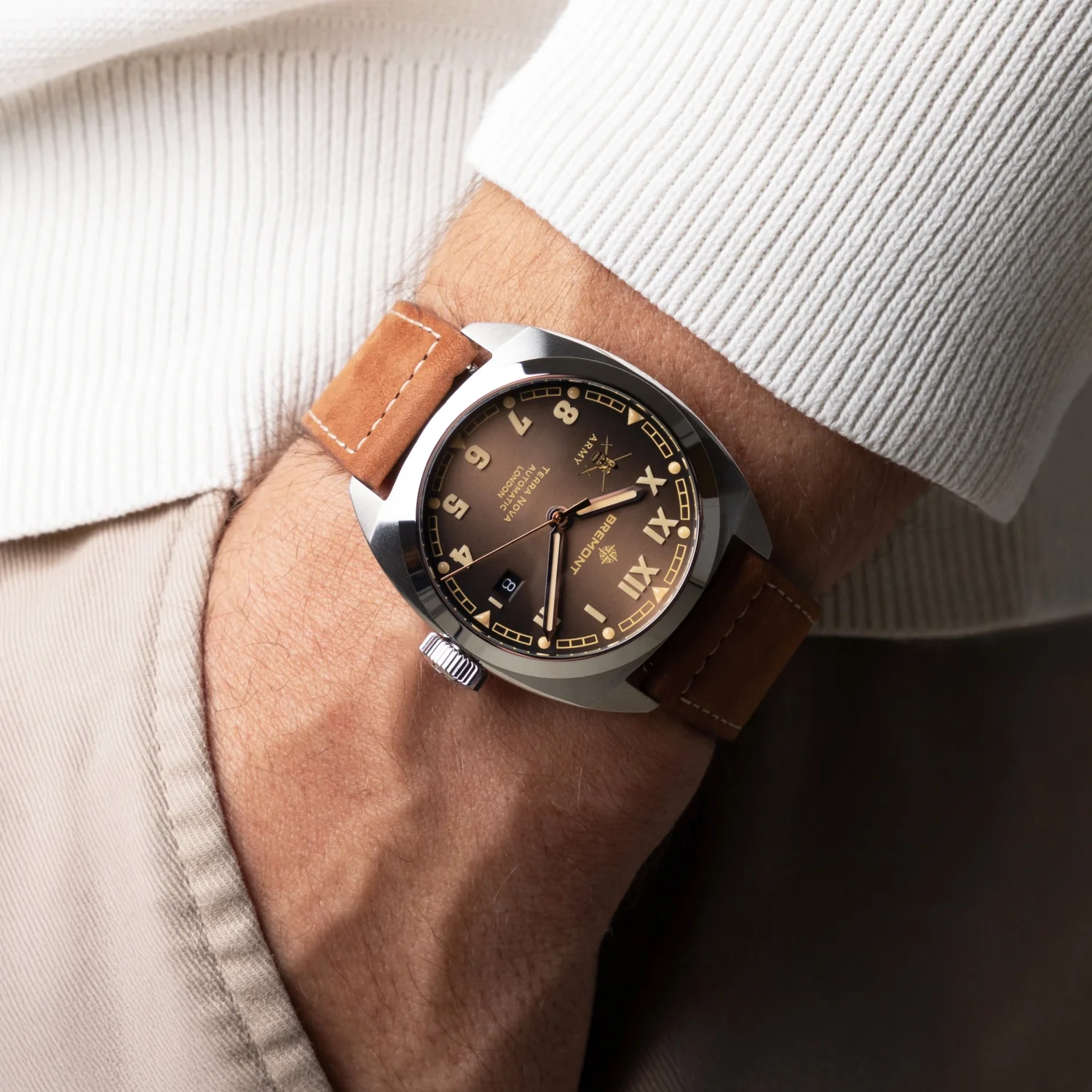 HMAF Terra Nova 40.5mm Date Leather Strap - Image 7